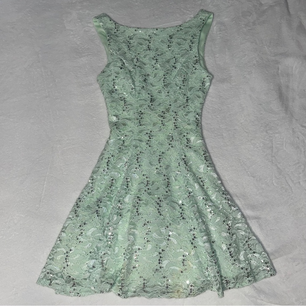 2010s B. Darlin light mint green sequin low back dress Size Juniors 7/8